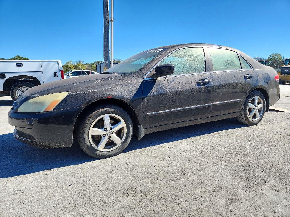 Снимка 1 от търг – 2004 HONDA ACCORD с VIN 1HGCM56664A147967