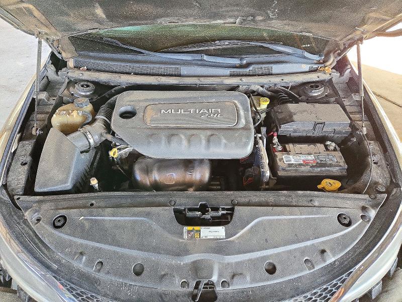 Photo 11 from auction – 2016 CHRYSLER 200 with VIN 1C3CCCAB5GN163766