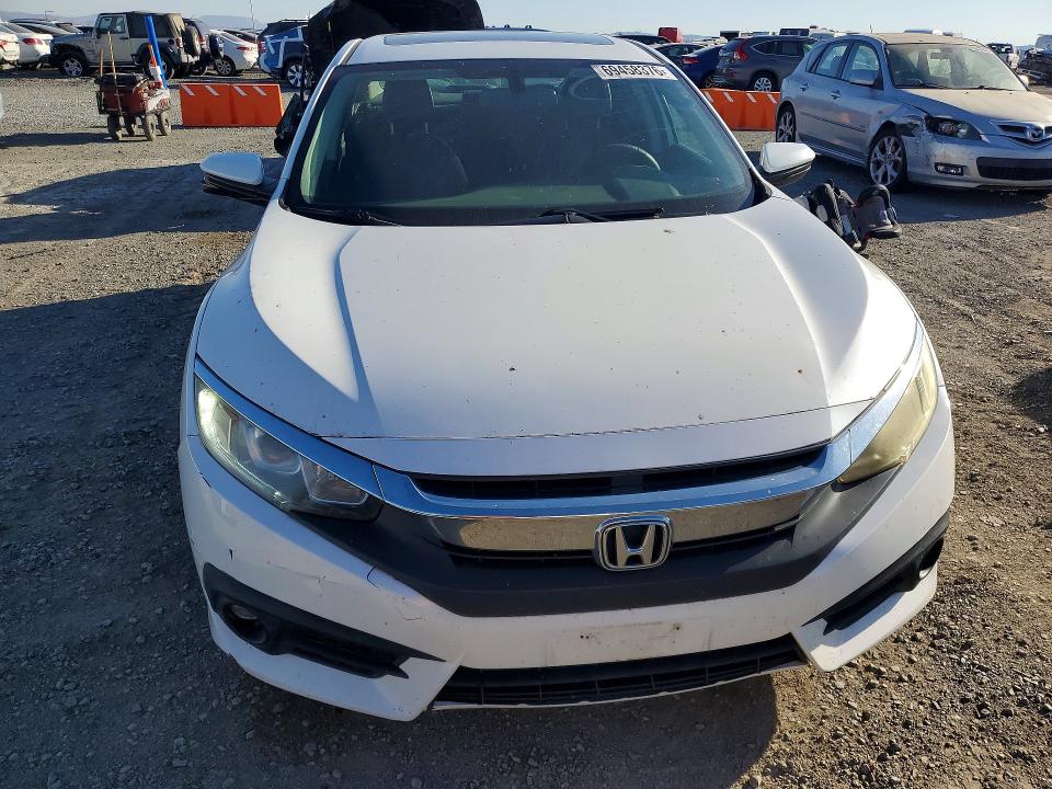 Photo 5 from auction – 2017 HONDA CIVIC with VIN 19XFC1F78HE210988