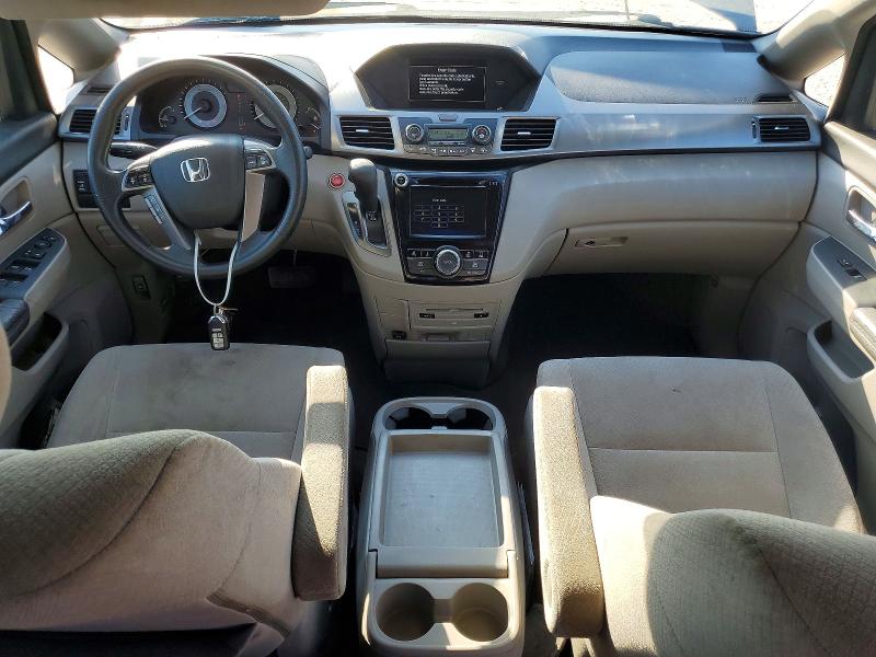 Photo 8 from auction – 2016 HONDA ODYSSEY with VIN 5FNRL5H30GB042142