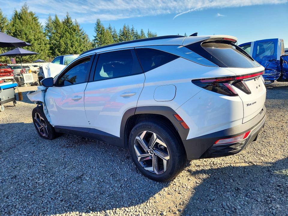 Photo 2 from auction – 2023 HYUNDAI TUCSON with VIN KM8JFCA11PU112283