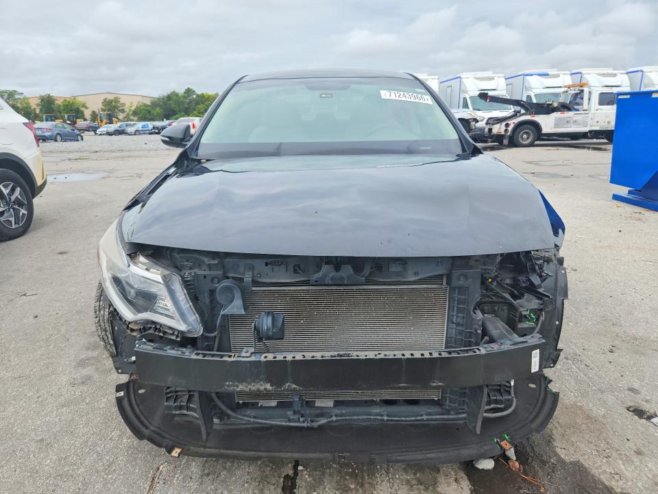 صورة رقم 5 من المزاد - 2018 KIA OPTIMA مع VIN 5XXGT4L35JG261630