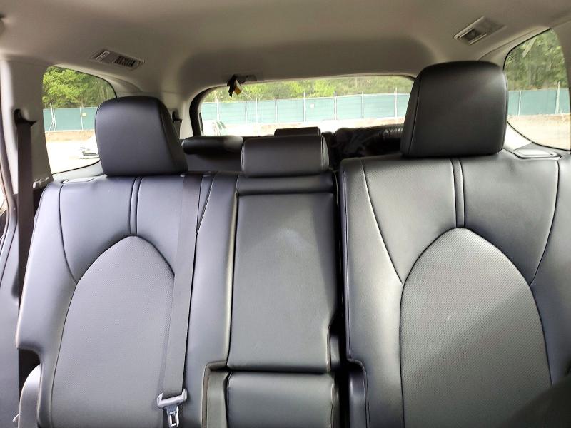 Снимка 10 от търг – 2026 TOYOTA GRAND HIGHLANDER HYBRID с VIN 5TDACAB52TS108096