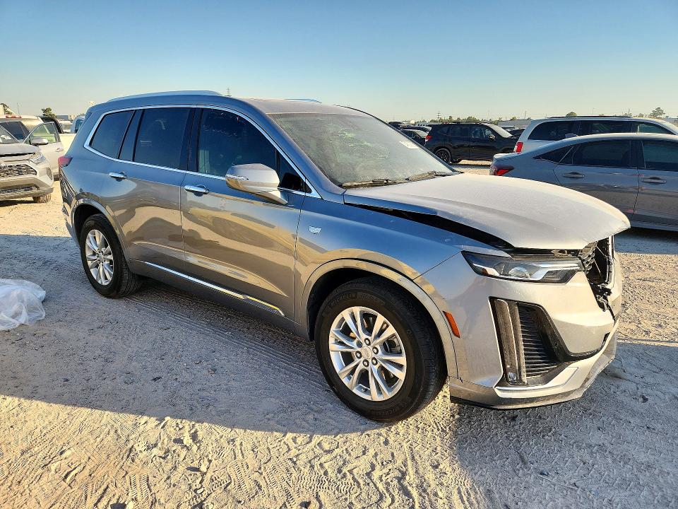 Photo 4 from auction – 2025 CADILLAC XT6 with VIN 1GYKPAR40SZ111091
