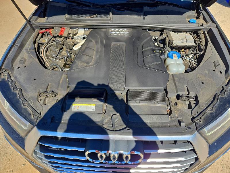 Снимка 12 от търг – 2017 AUDI Q7 с VIN WA1VAAF75HD033801