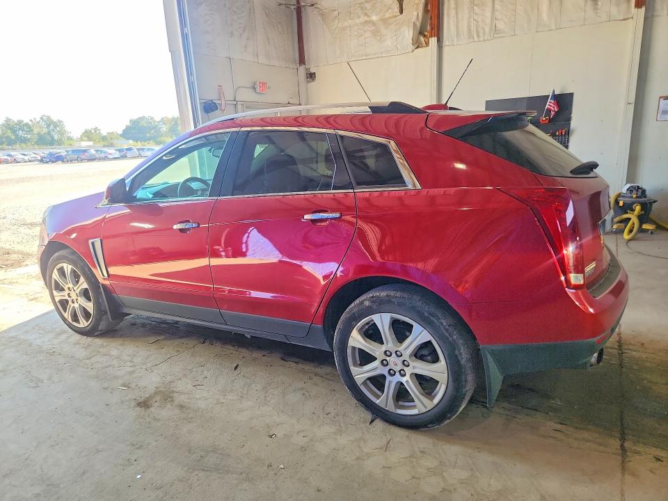 Zdjęcie 2 z aukcji – 2015 CADILLAC SRX z VIN 3GYFNCE39FS629929