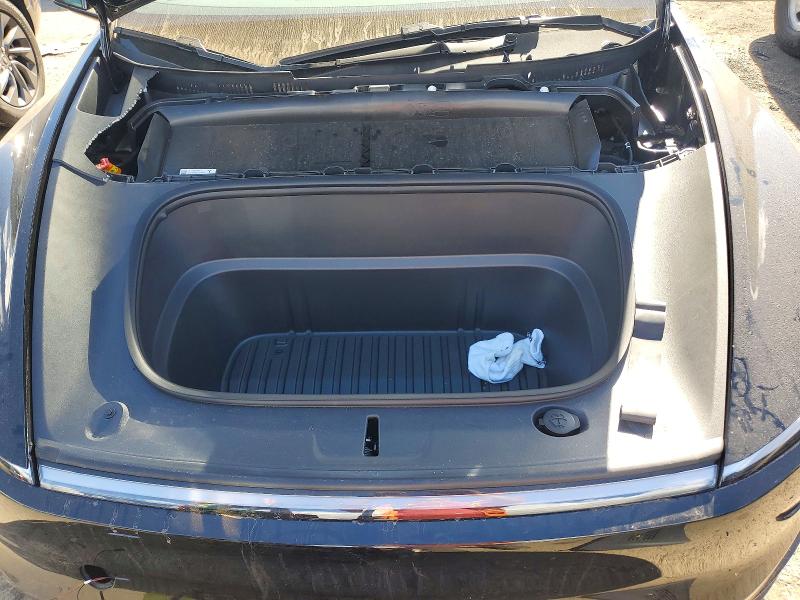Снимка 11 от търг – 2026 TESLA MODEL Y с VIN 7SAYGDEE1TA411715