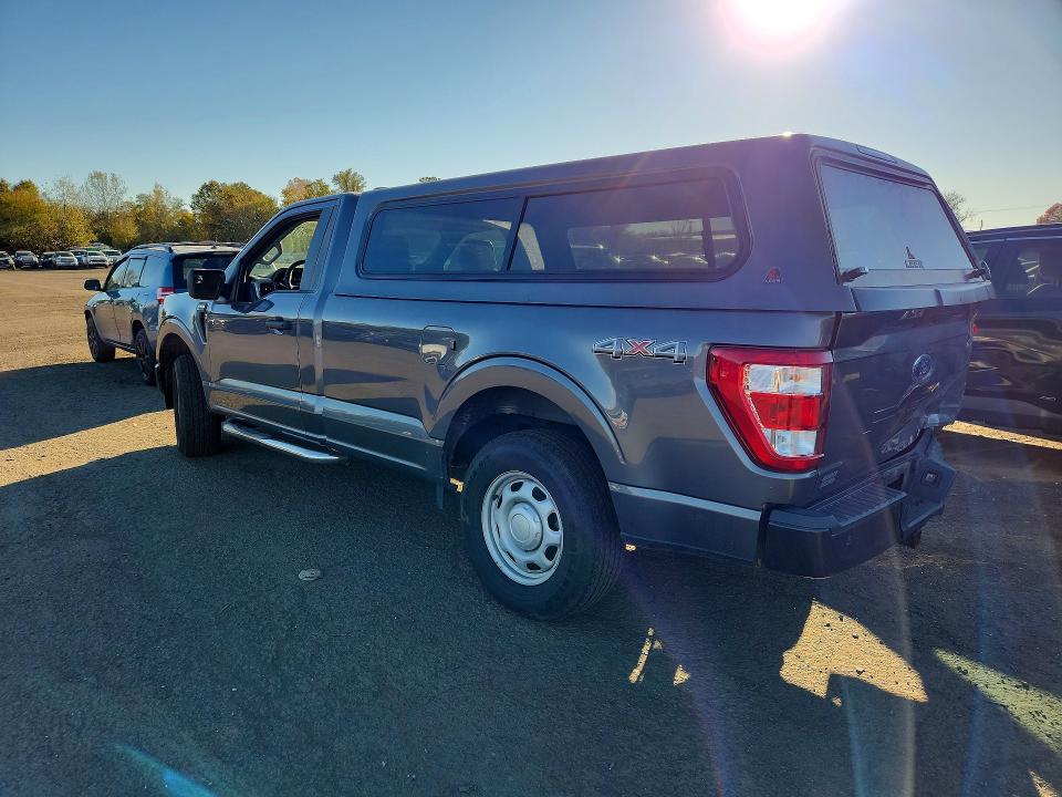 Фото 2 с аукциона – 2022 FORD F150 с VIN 1FTMF1EB2NKD16348