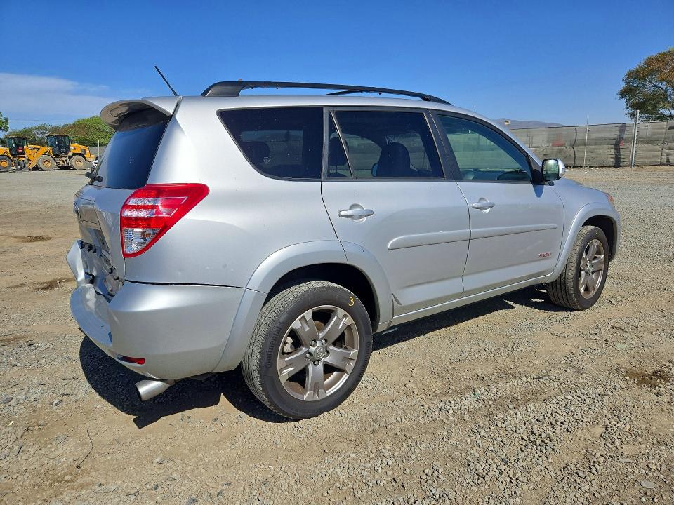 Снимка 3 от търг – 2011 TOYOTA RAV4 с VIN JTMWF4DV7B5038627