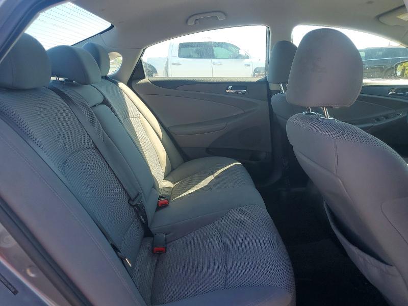Photo 10 from auction – 2012 HYUNDAI SONATA with VIN 5NPEB4AC0CH441618