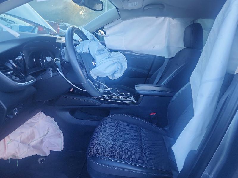 Photo 7 from auction – 2021 BUICK ENVISION with VIN LRBFZMR48MD193072