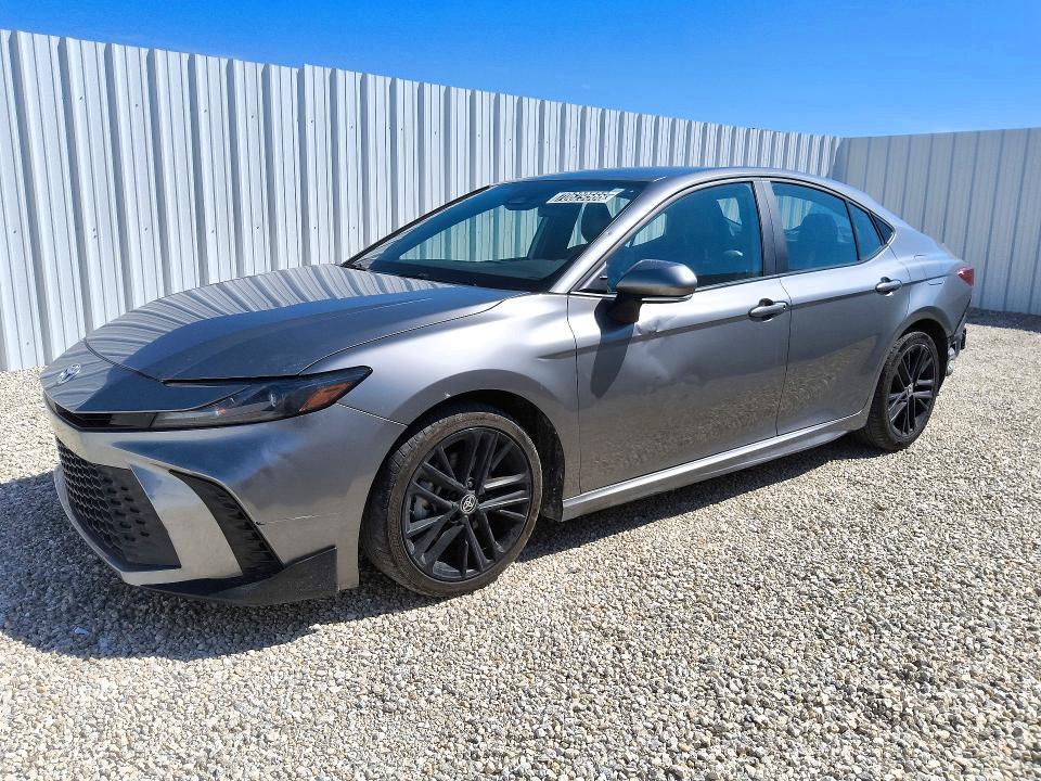 TOYOTA CAMRY 2025 с VIN 4T1DAACK5SU612770 - Снимка от търг