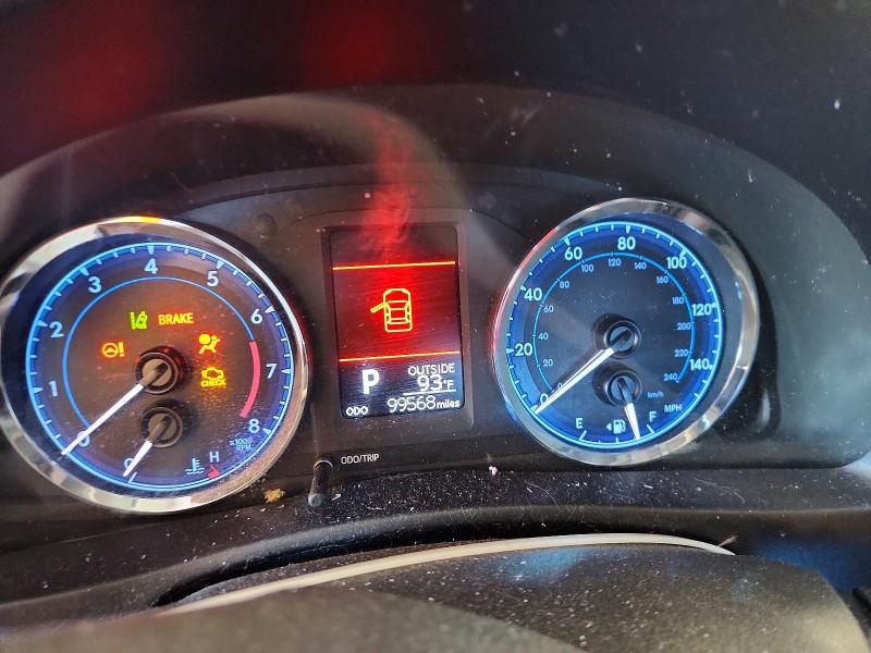 Снимка 9 от търг – 2019 TOYOTA COROLLA с VIN 5YFBURHE3KP869539