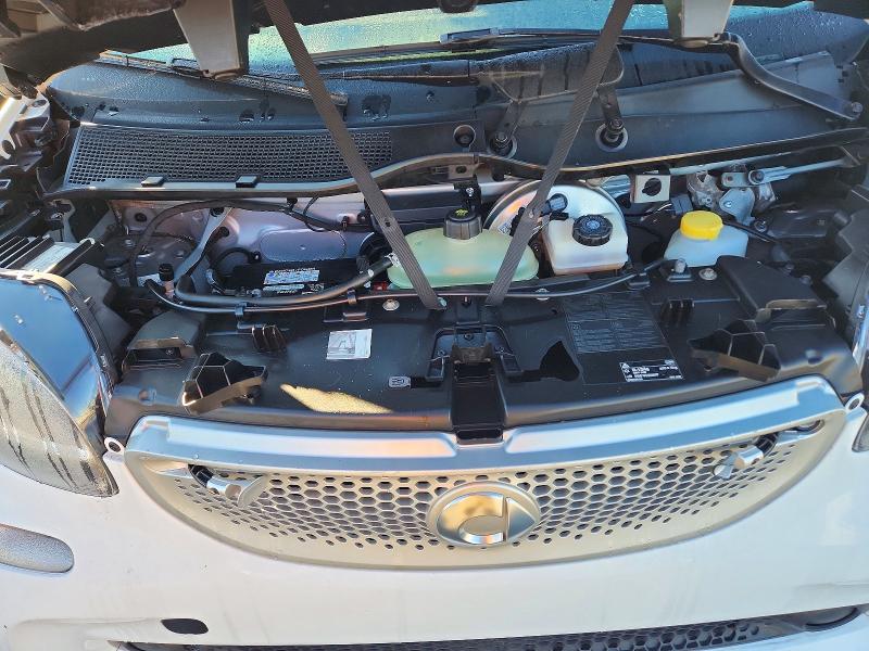 Photo 11 from auction – 2016 SMART FORTWO with VIN WMEFJ5DA8GK072796