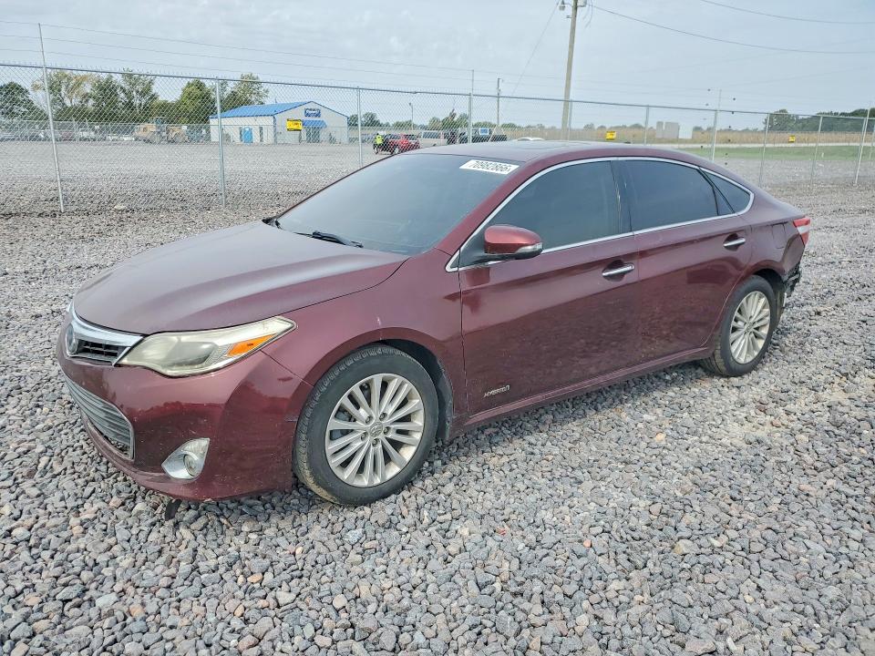 TOYOTA AVALON HYBRID 2013 с VIN 4T1BD1EBXDU001647 - Снимка от търг