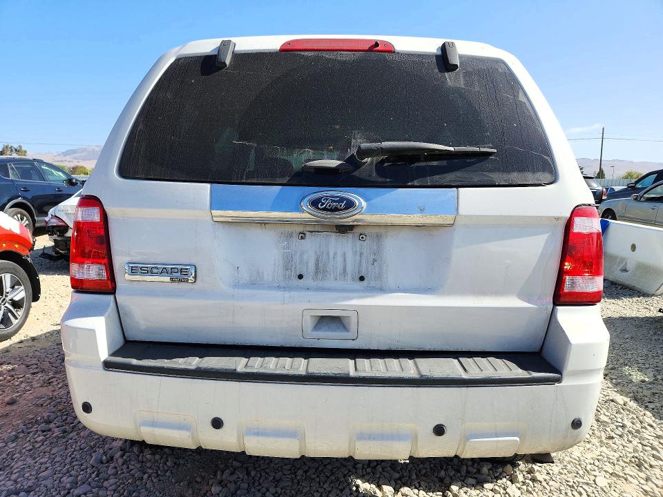 Снимка 6 от търг – 2011 FORD ESCAPE с VIN 1FMCU9E79BKB39509