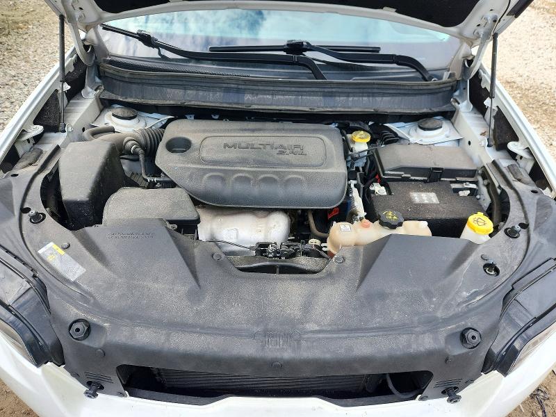 Снимка 12 от търг – 2020 JEEP CHEROKEE с VIN 1C4PJMLB3LD594239
