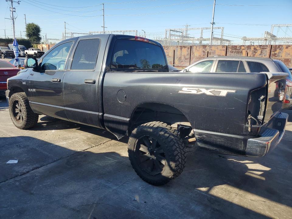 Zdjęcie 2 z aukcji – 2008 DODGE RAM 1500 z VIN 1D7HA18208J160810
