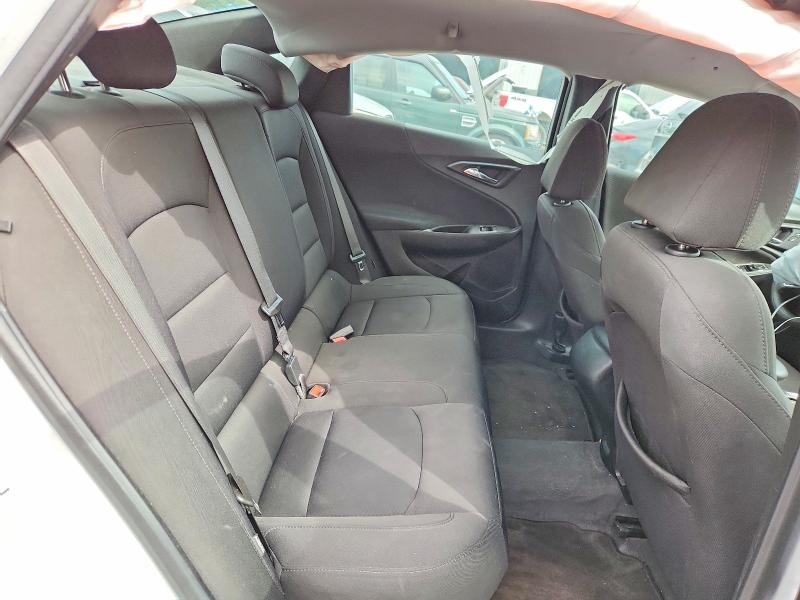 Photo 10 from auction – 2019 CHEVROLET MALIBU with VIN 1G1ZB5ST2KF191547