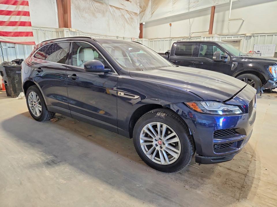 Photo 4 from auction – 2019 JAGUAR F-PACE with VIN SADCK2FX9KA601044