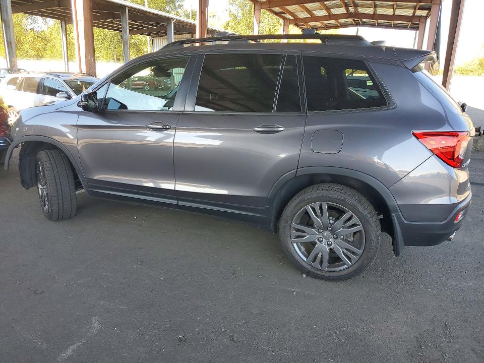 Снимка 2 от търг – 2021 HONDA PASSPORT с VIN 5FNYF8H59MB021680