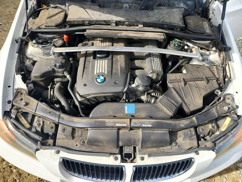 Photo 11 from auction – 2008 BMW 328 with VIN WBAVC53528F008138