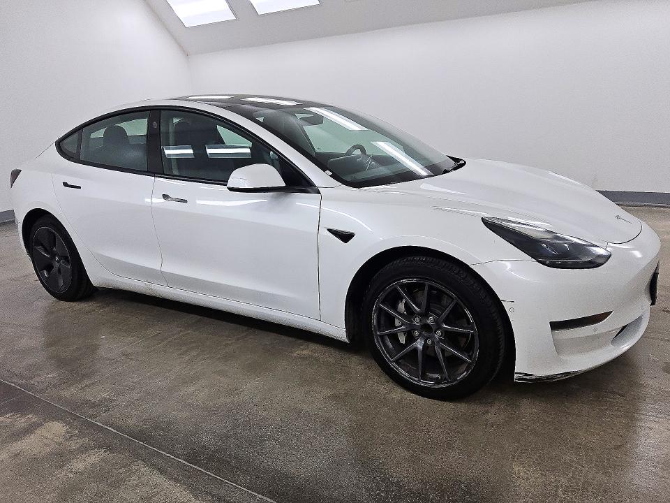 Photo 4 from auction – 2022 TESLA MODEL 3 with VIN 5YJ3E1EA7NF288078