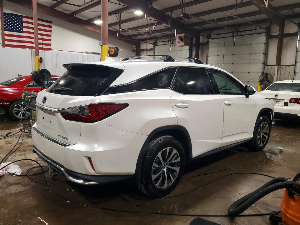 Foto 3 de la subasta – 2022 LEXUS RX con VIN JTJHZKFAXN2041569