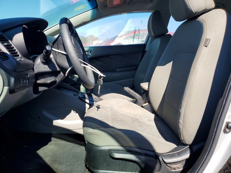 Foto 7 de la subasta – 2015 KIA FORTE con VIN KNAFK4A62F5341097