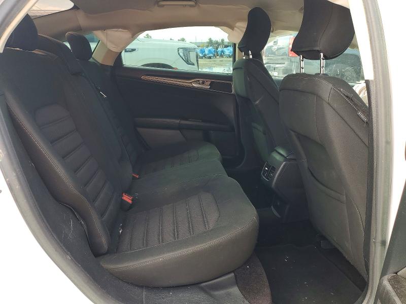 Снимка 10 от търг – 2017 FORD FUSION с VIN 3FA6P0H74HR214708