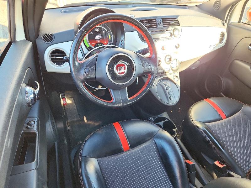 Снимка 8 от търг – 2013 FIAT 500 с VIN 3C3CFFGE3DT740252