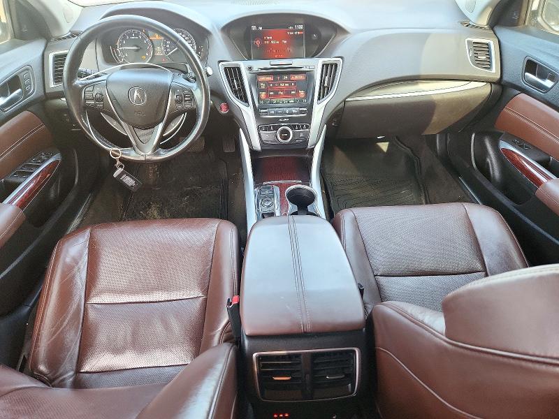 Снимка 8 от търг – 2017 ACURA TLX с VIN 19UUB3F52HA801570