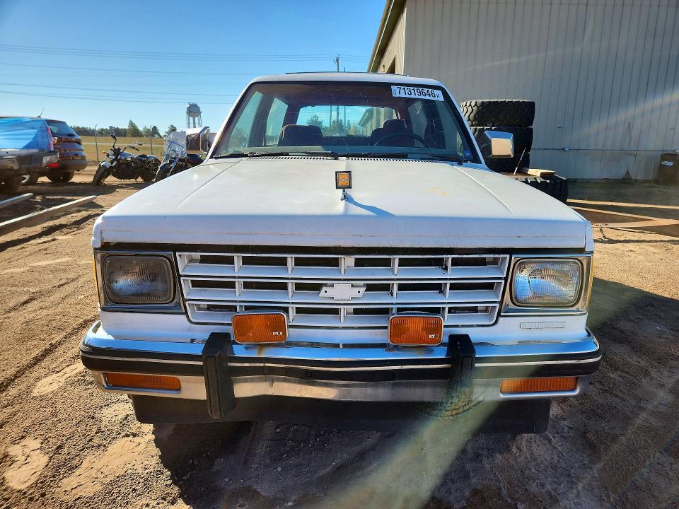 Снимка 5 от търг – 1984 CHEVROLET BLAZER с VIN 1G8CT18B1E0144125