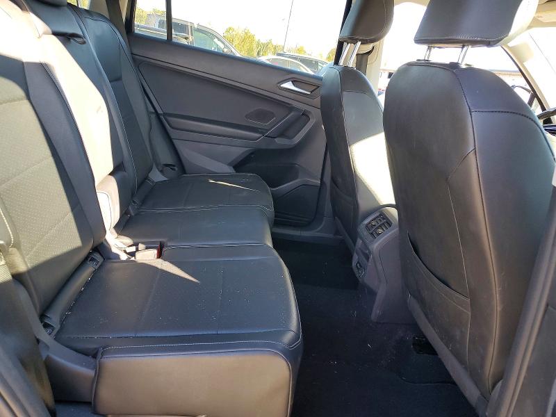 Снимка 11 от търг – 2019 VOLKSWAGEN TIGUAN с VIN 3VV2B7AX9KM164338