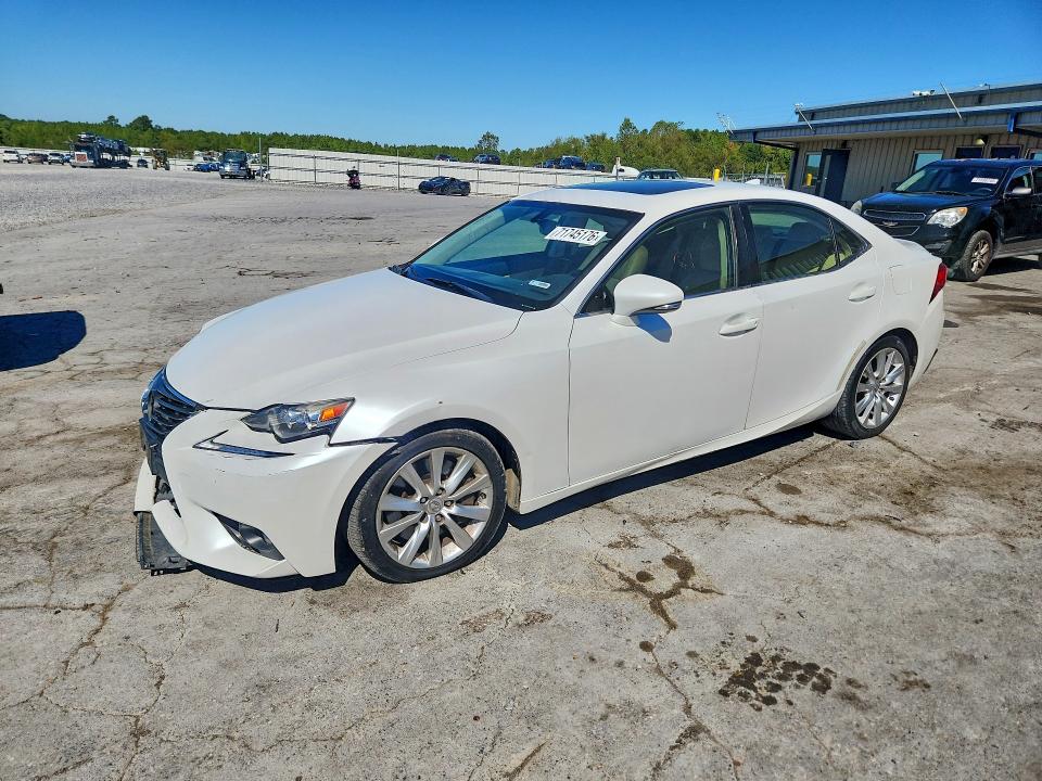 2016 LEXUS IS - Търг №71745176