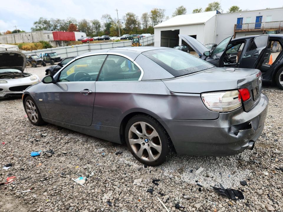 Снимка 2 от търг – 2009 BMW 335 с VIN WBAWL73559P180725