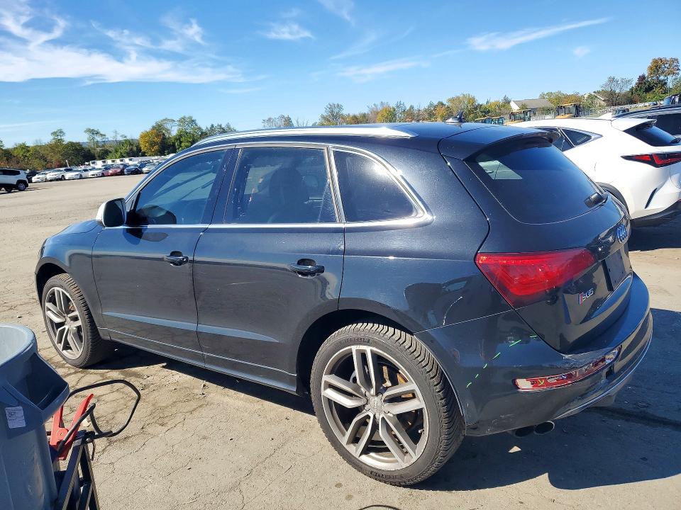Foto 2 de la subasta – 2014 AUDI SQ5 con VIN WA1CGAFPXEA062388