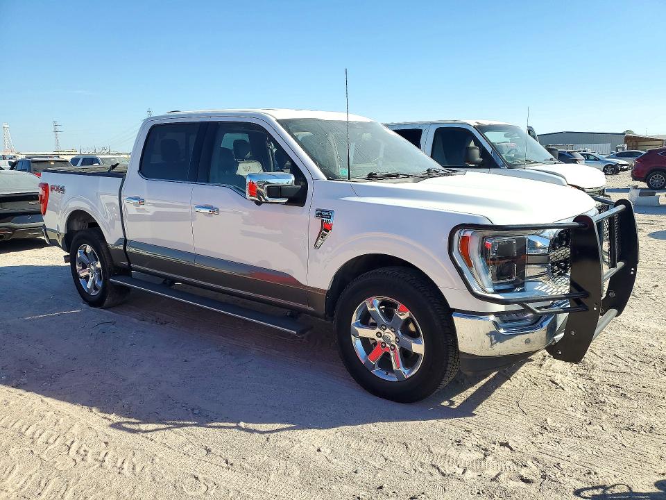 Снимка 4 от търг – 2023 FORD F150 с VIN 1FTFW1E86PFA43391