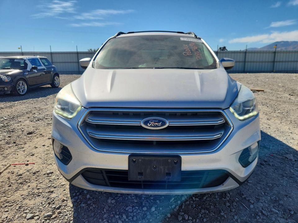 Фото 5 с аукциона – 2017 FORD ESCAPE с VIN 1FMCU9GD3HUB45547