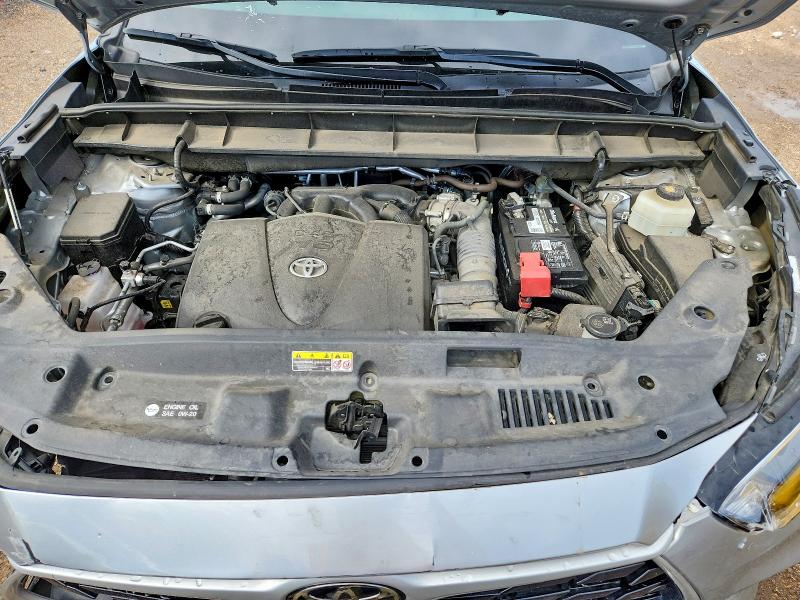 Photo 12 from auction – 2022 TOYOTA HIGHLANDER with VIN 5TDCZRAH7NS098220