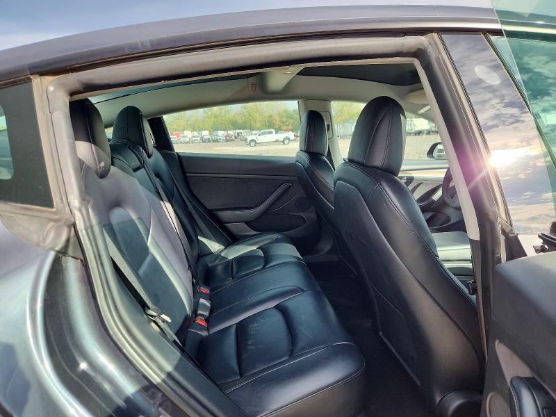 Снимка 10 от търг – 2023 TESLA MODEL 3 с VIN 5YJ3E1EA9PF459772