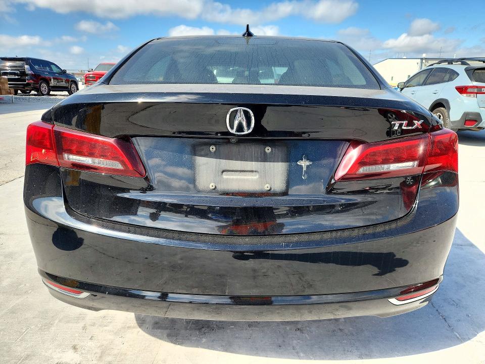 Снимка 6 от търг – 2017 ACURA TLX с VIN 19UUB1F34HA010413