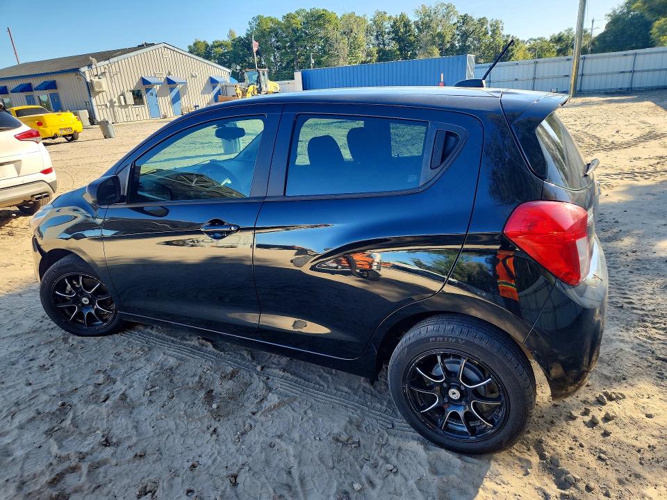 Photo 2 from auction – 2018 CHEVROLET SPARK with VIN KL8CB6SA0JC475916
