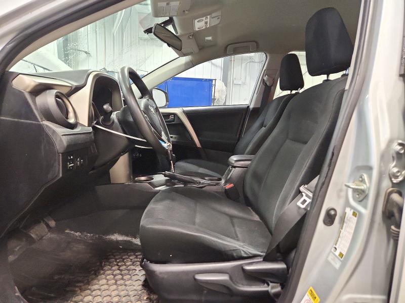 Снимка 7 от търг – 2015 TOYOTA RAV4 с VIN 2T3ZFREV3FW145696