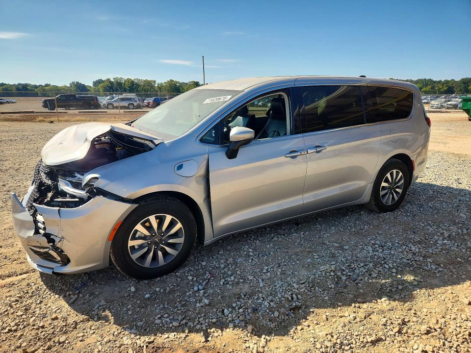 CHRYSLER PACIFICA 2023 с VIN 2C4RC1L71PR599181 - Снимка от търг