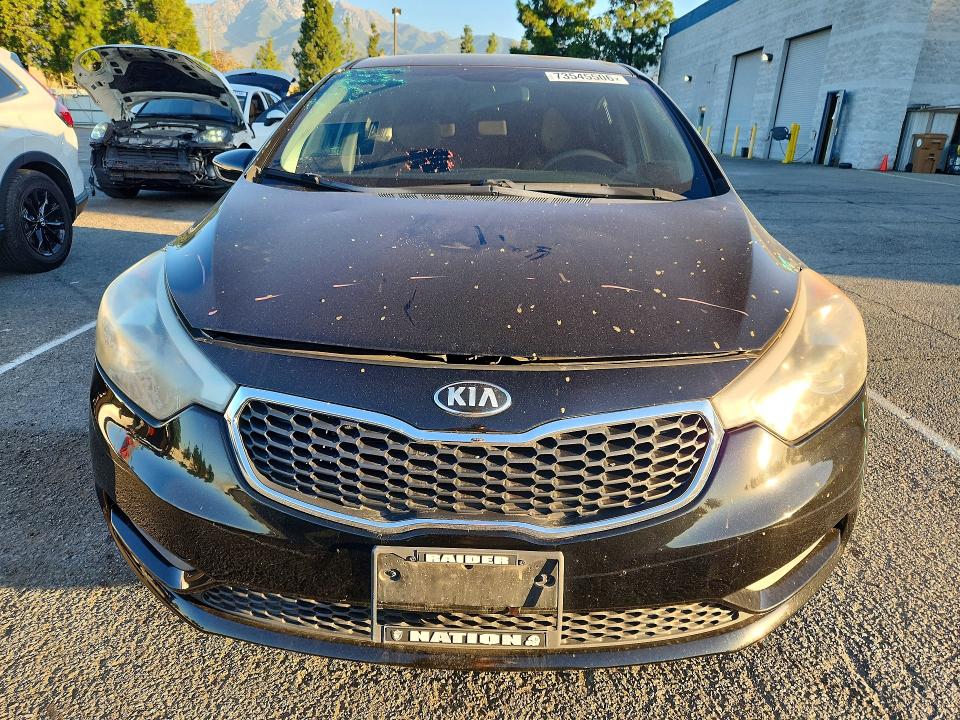 Фото 5 с аукциона – 2016 KIA FORTE с VIN KNAFK4A60G5617570