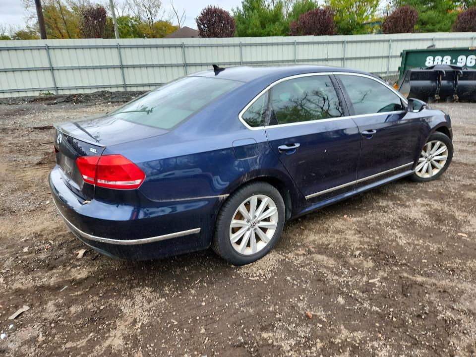 Photo 3 from auction – 2012 VOLKSWAGEN PASSAT with VIN 1VWCP7A31CC094206