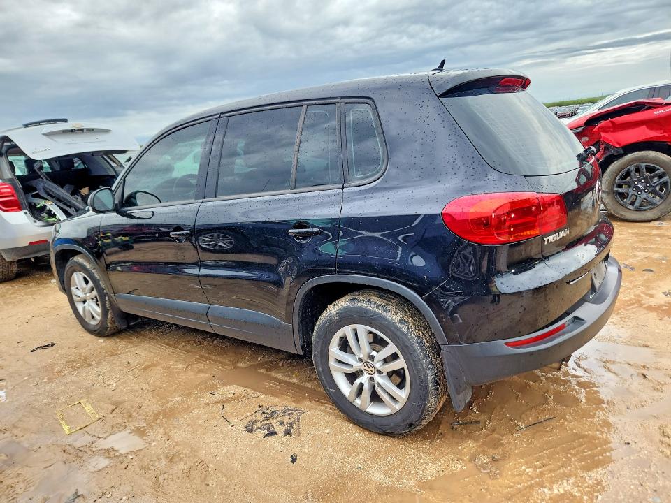 Снимка 2 от търг – 2014 VOLKSWAGEN TIGUAN с VIN WVGBV3AX8EW521006