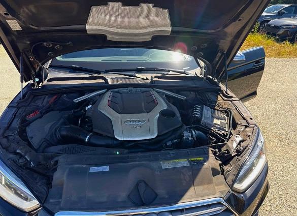 Снимка 10 от търг – 2018 AUDI S5 с VIN WAUB4CF51JA132100