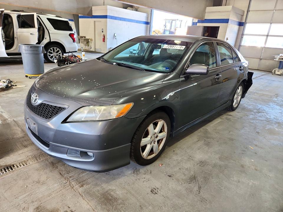 Снимка 1 от търг – 2007 TOYOTA CAMRY с VIN 4T1BE46K37U704198